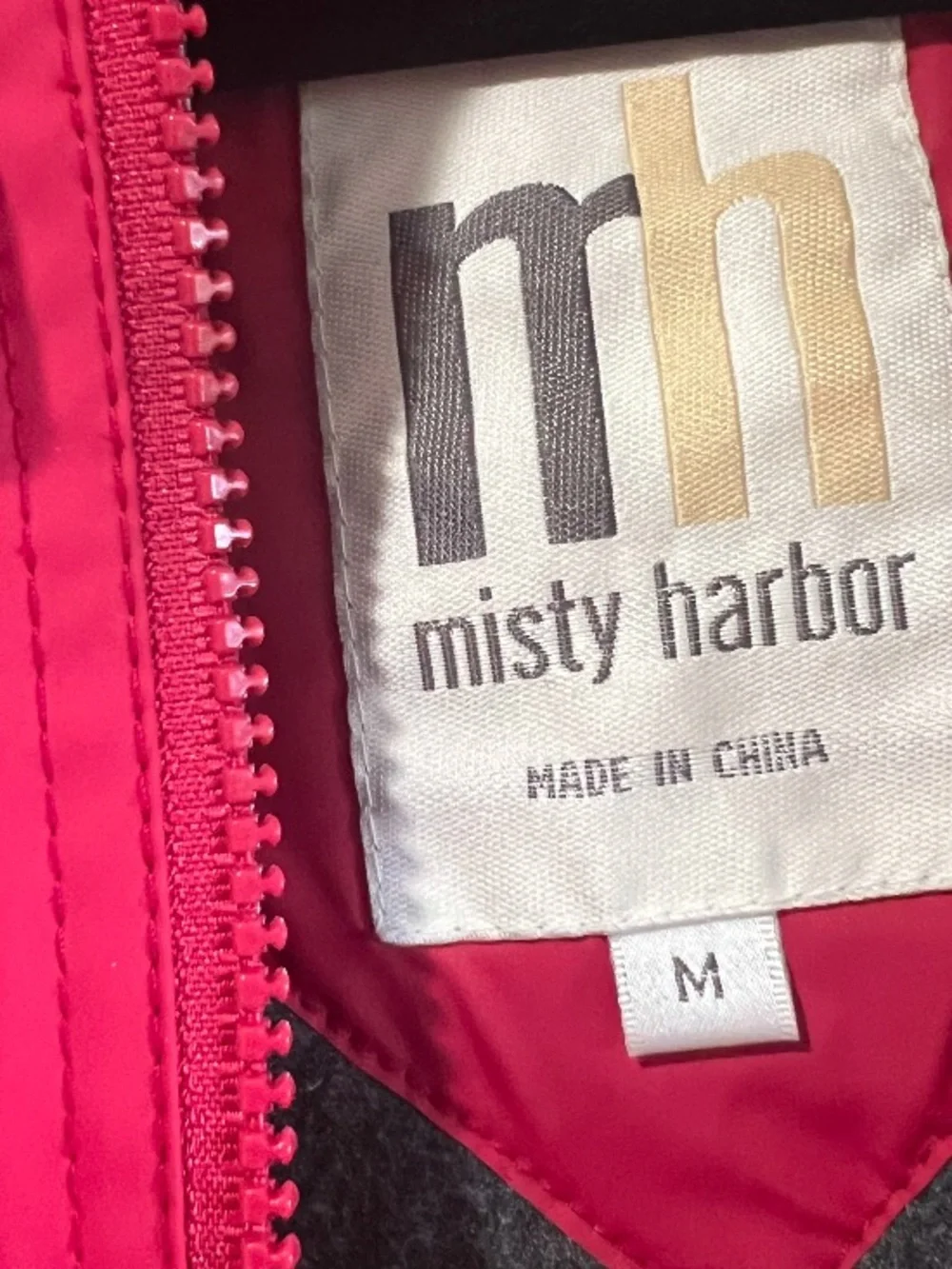 Misty Harbor Red‎ Jacket with hood size medium